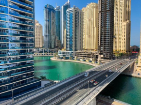 Spacious Studio in Marina with Full Marina View
